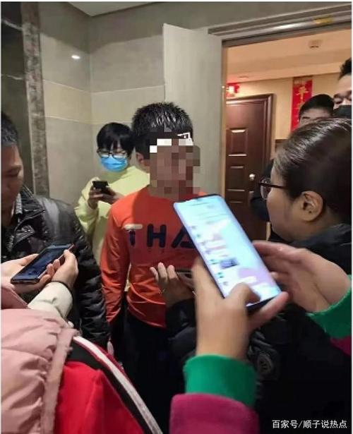 澳门今晚开什么号和头盔男抱压猥亵女子与头盔男抓到了